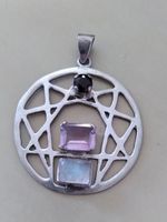 Anhänger mit Granat, Amethyst und Mondstein
