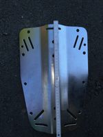 Backplate aus Stahl