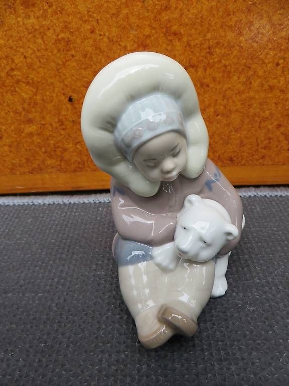 Lladro Statuette: Lladro Figur,Mädchen mit Eisbär – Usato da Langrickenbach venduto da zwiebel03