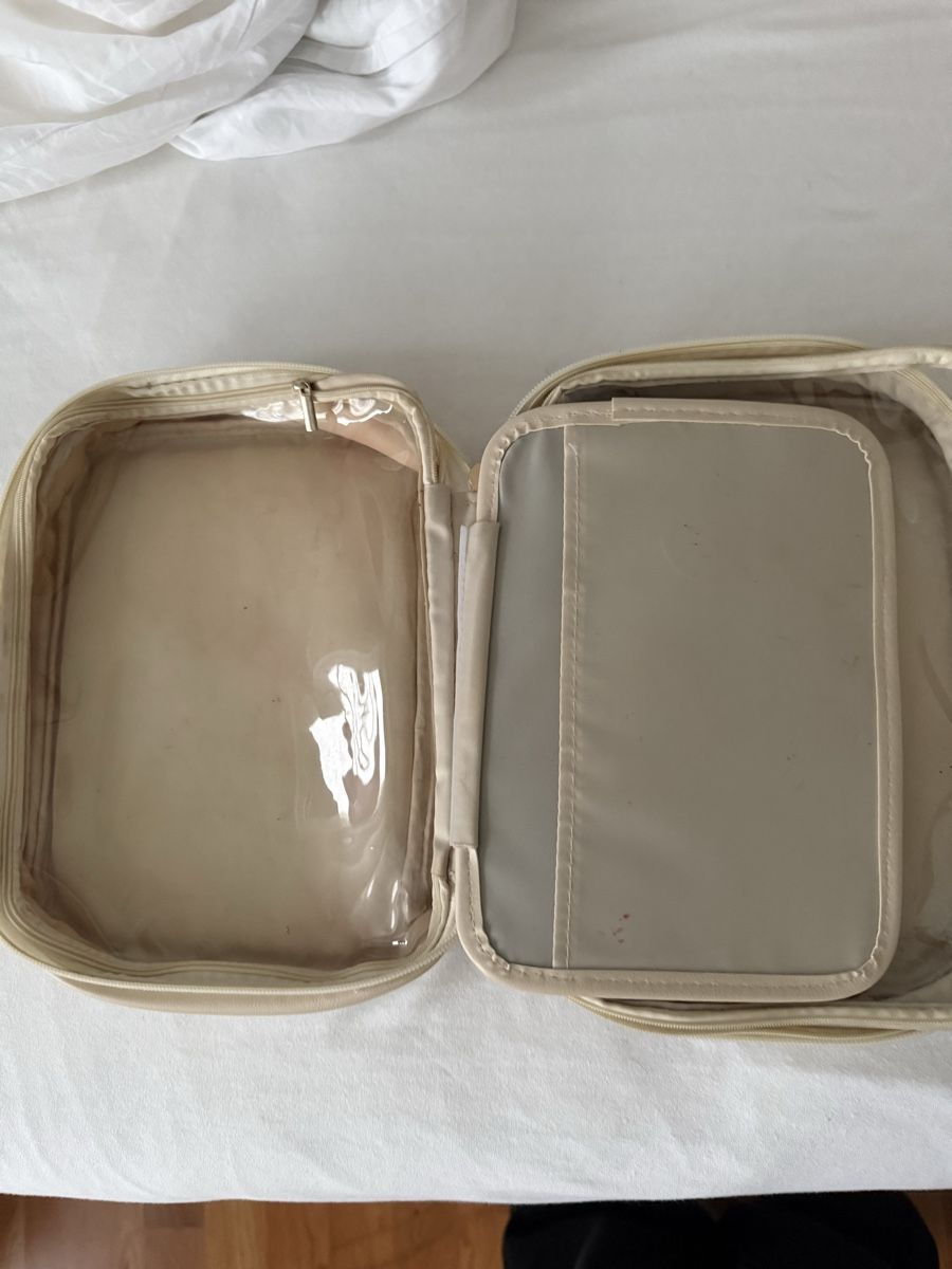 Custodie per cosmetici: Kosmetiktasche/Reisetasche - Beige – Usato da Dietlikon venduto da lizz.yy 1