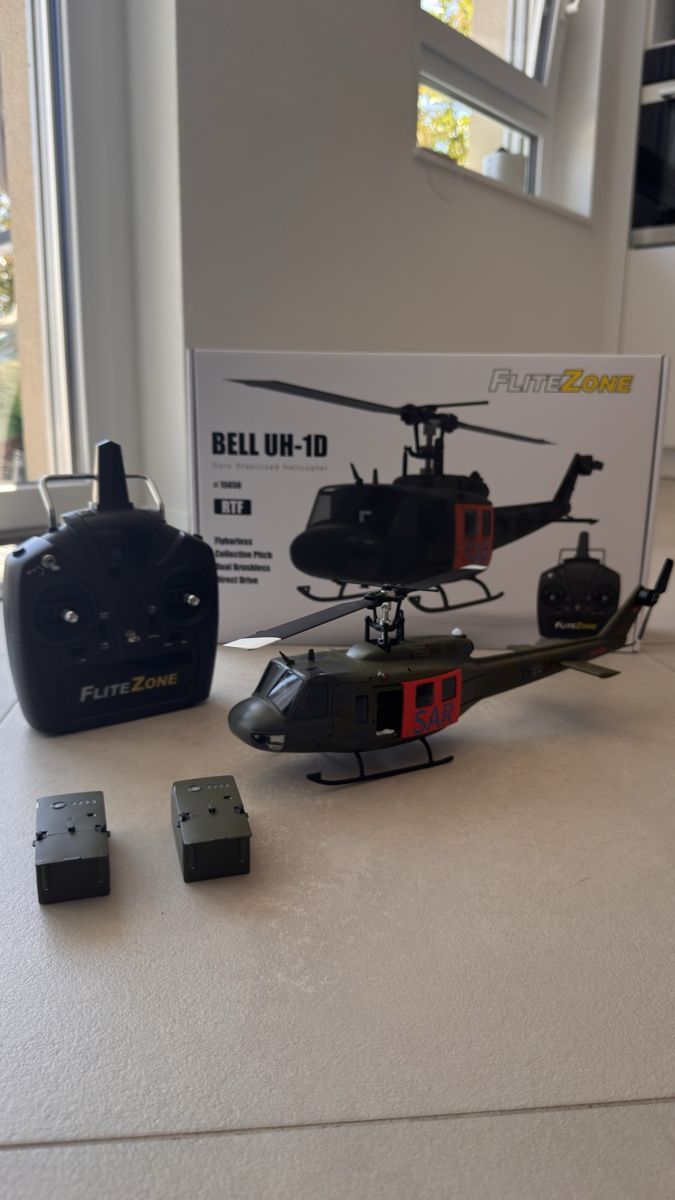 Modellismo RC: Hélicoptère Pichler RC UH-1D – Usato da Lausanne venduto da ale_crx9 1