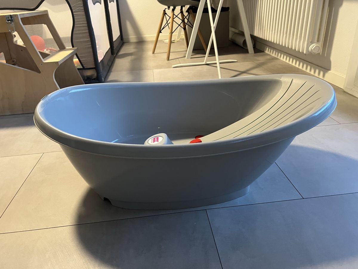 Vasche da bagno: Baby bath, in excellent condition! – Usato da Locarno venduto da gla_5v6p
