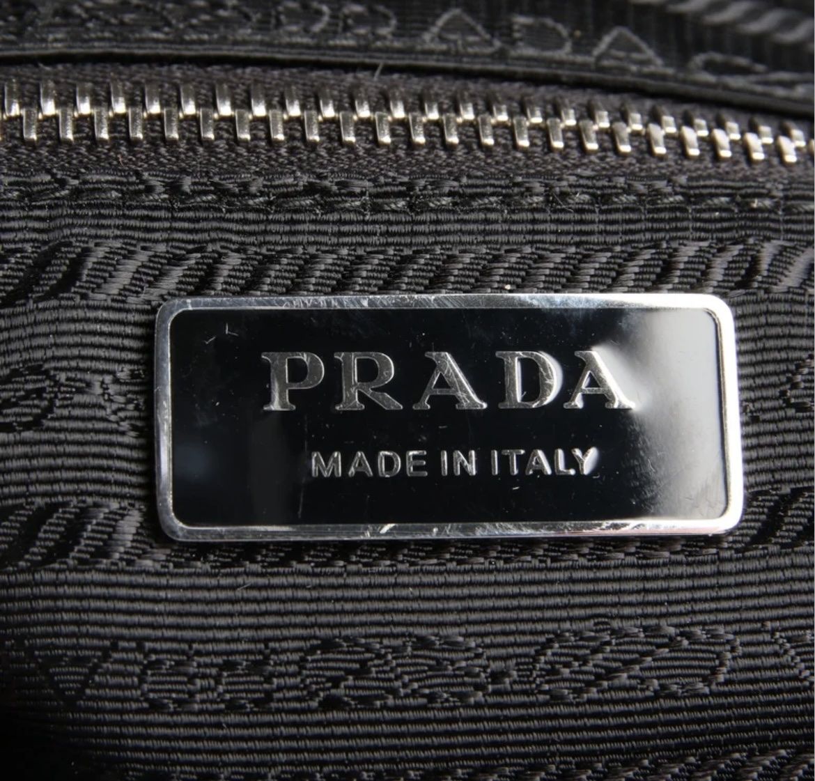 Prada Borse da donna: Prada Tasche mir Pailetten – Nuovo (secondo la descrizione) da Zürich venduto da m7dj-sl 4