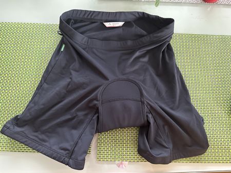 Vaude Radhose Velohose kurz schwarz Grösse 38/S mit Polster
