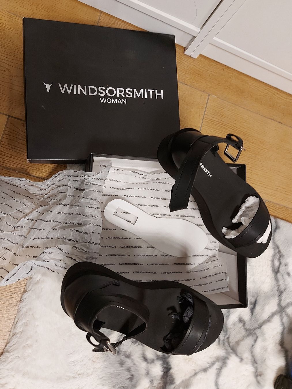 Damenschuhe: Windsorsmith sandali pelle nero 38 platform ghotic – Gebraucht aus Coldrerio von camillo71 7
