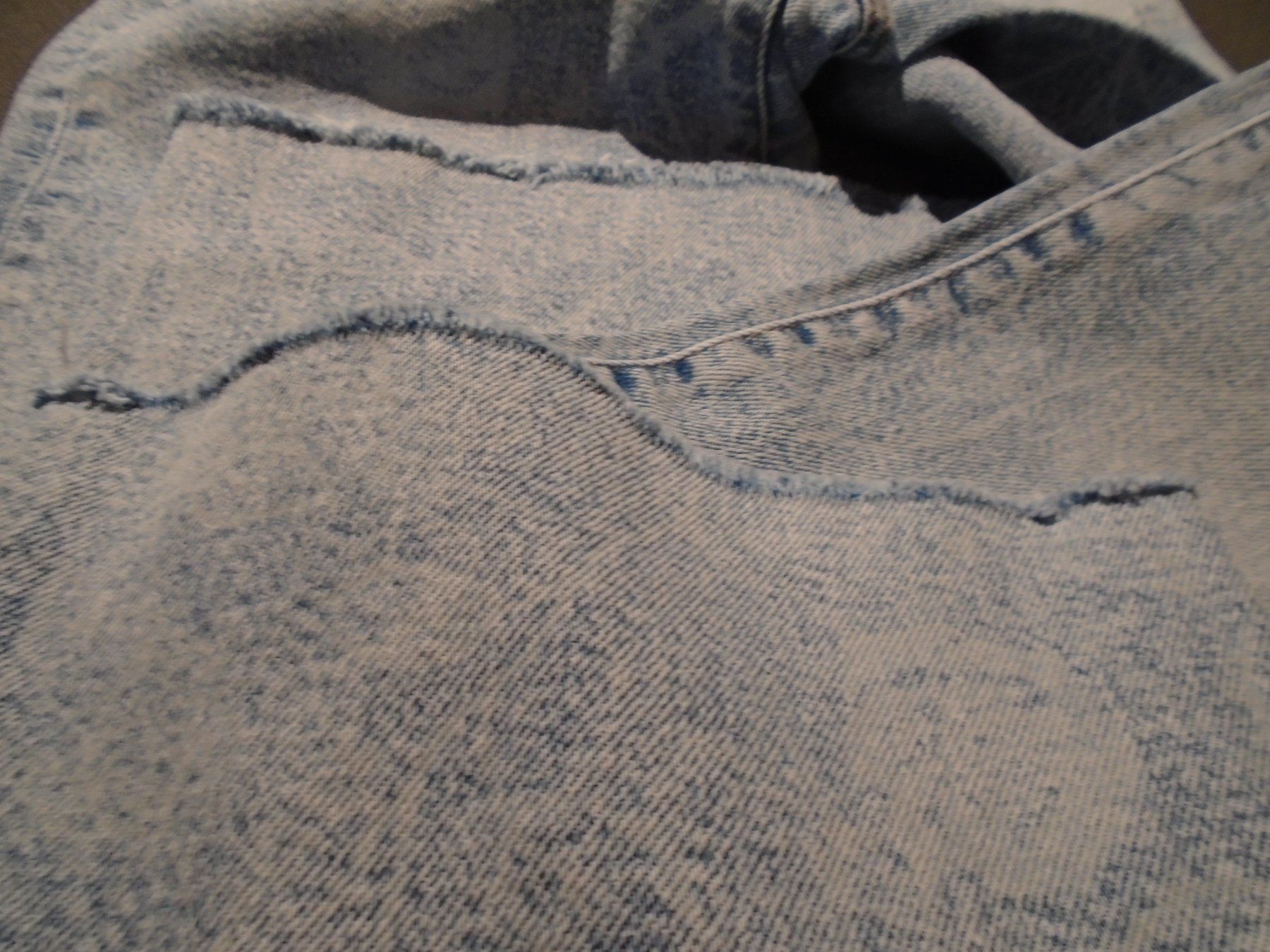 Jeans: Jeans ca. Grösse S, hellblau, feines weisses Blumenmuster – D'occasion à Zürich par abraxas1291 2