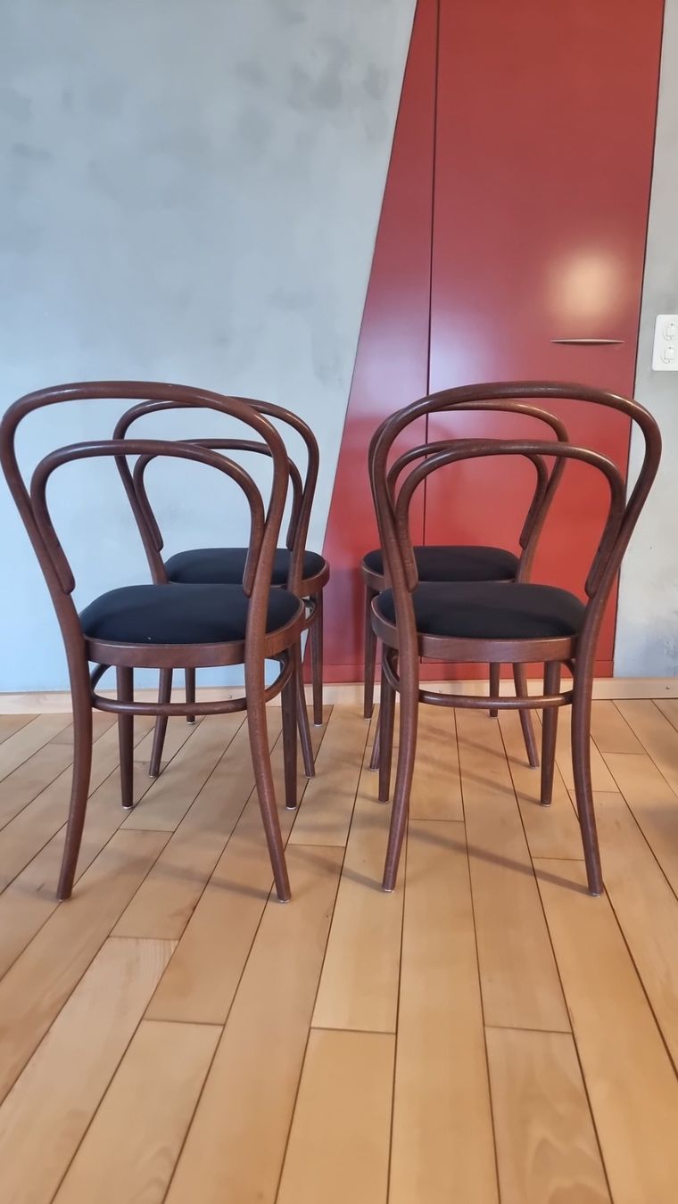 Thonet Chaises: 4 gepolsterte Thonet Stühle – D'occasion à Thun par Enzo12 1