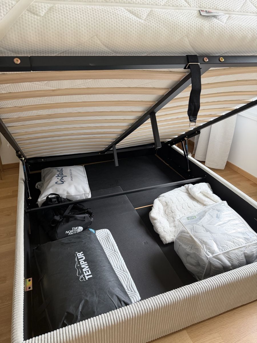 Betten: Lit coffre velour 160x200 – Neu (gemäss Beschreibung) aus Clarens von Louiise13 6