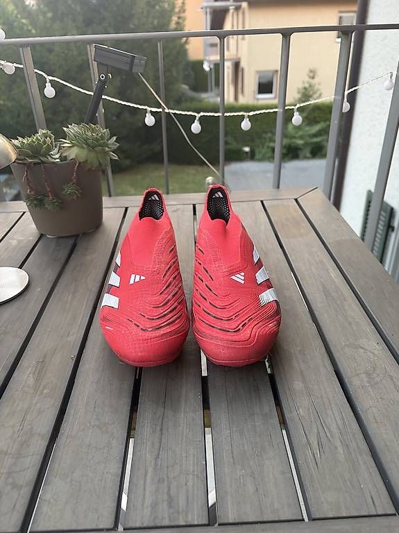 Adidas Herrenschuhe: Adidas Predator Elite Laceless AG – Gebraucht aus Liebefeld von til_wj7z 2