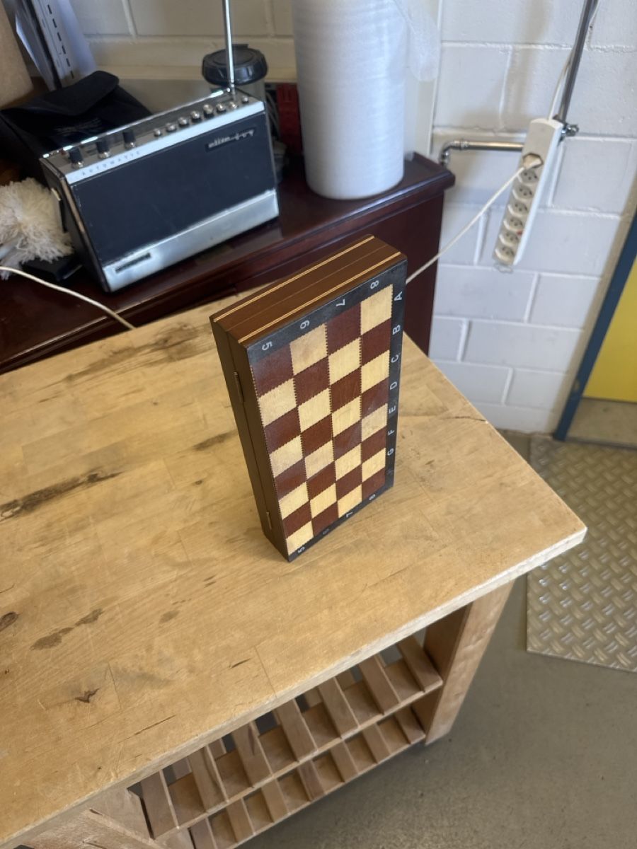 Spiele: Schachspiel Holz, Reiseformat, kompakt - Top Zustand! – Gebraucht aus Aarburg von Mobilyaci 3