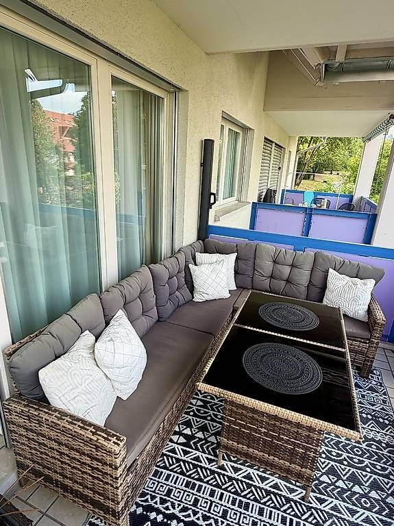 Sofas: Polyrattan Gartenlounge / Ecklounge mit Tisch & 2 Hockern – Gebraucht aus Bachenbülach von ES_Kaffe 1