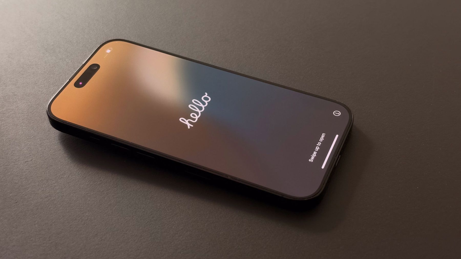 Apple Telefoni cellulari / Smartphones: iPhone 16 Pro, Black Titanium, 256GB – Usato da Zürich venduto da skywa7ker
