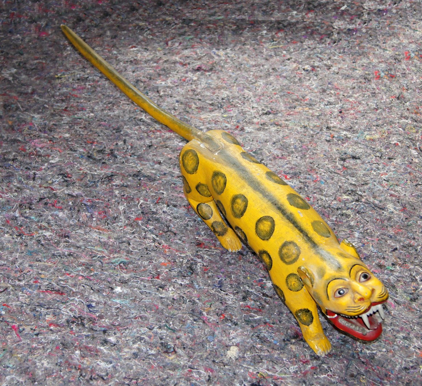 Sculture & Statue: Langer, antiker Jaguar oder Leopard - Indien? Mexiko? – Usato da Geroldswil venduto da ARTEFACTO