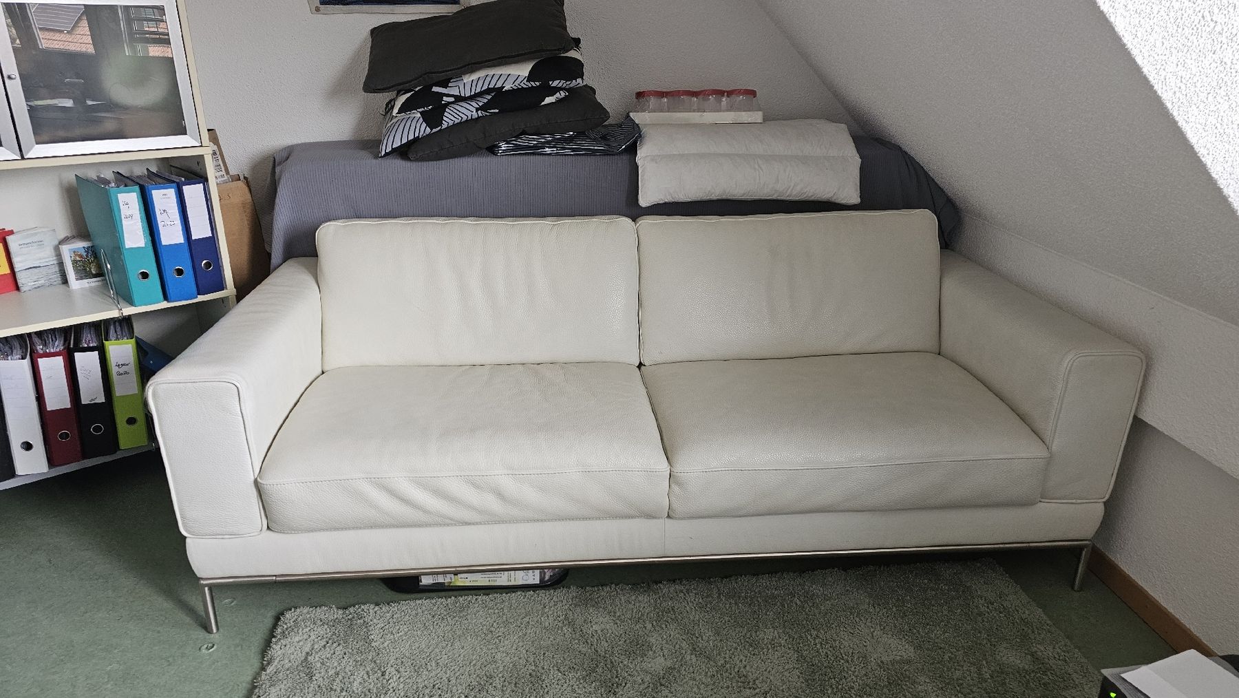 Ikea Sofas: Creme Weisses Ledersofa Ikea  – D'occasion à Mellingen par mrsizz 7
