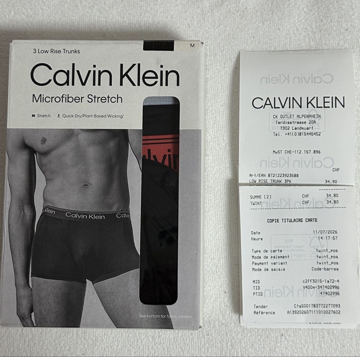 Calvin Klein Pantalons: Calvin klein Shorts Grösse M – Neuf (Voir description) à Maienfeld par tobeyl2020 3