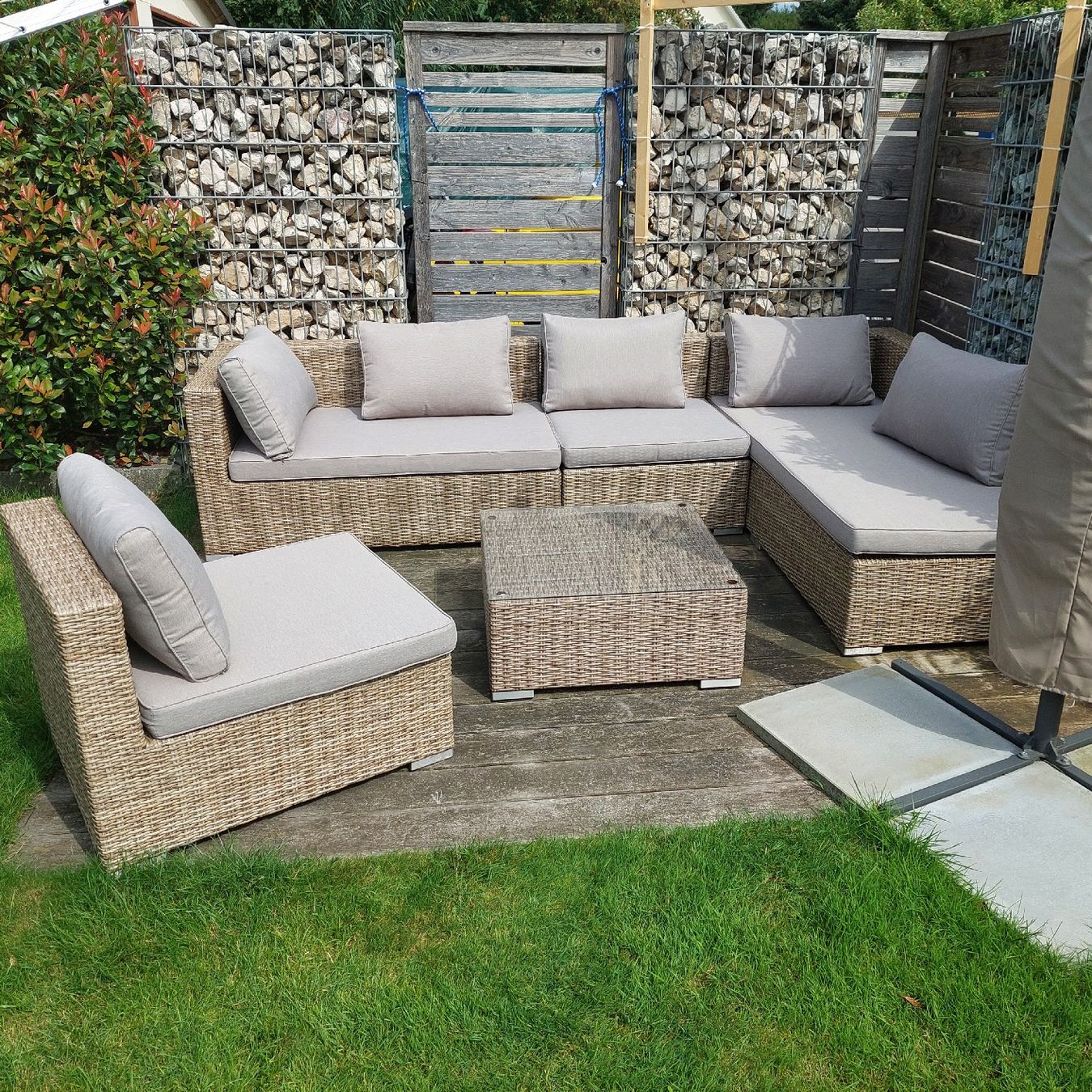 Sofas: Wicker Lounge (Aluminiumgestell) – Gebraucht aus Dübendorf von huebi01