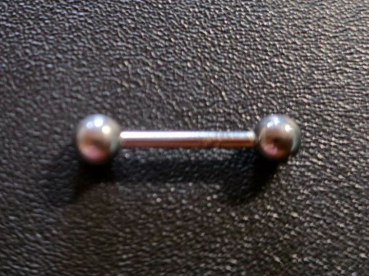 Gioielli per piercing: Piercing 2 cm – Usato da Walterswil BE venduto da Lonitti