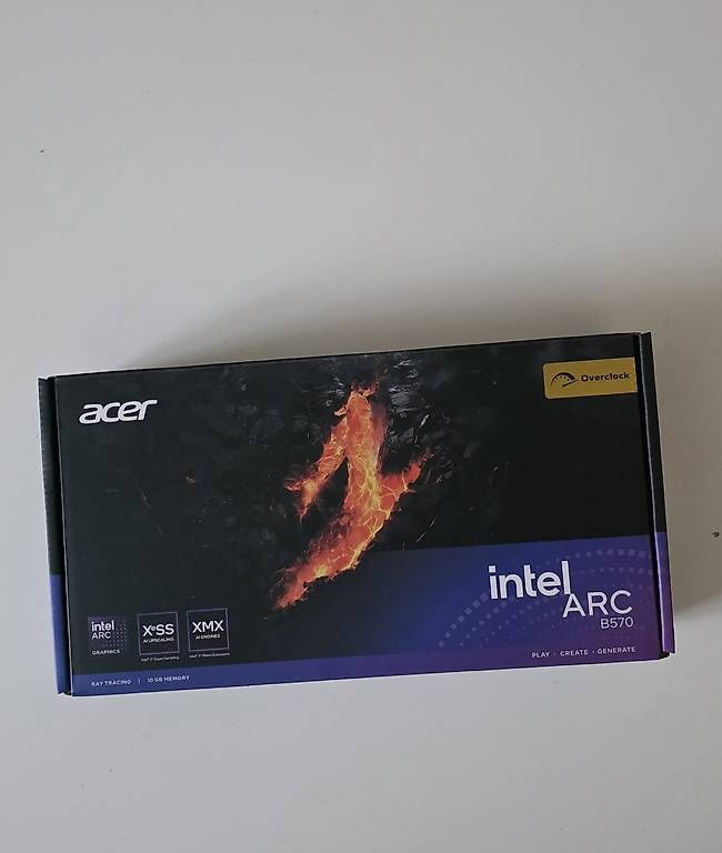 Schede grafiche: Intel Arc B570 10GB Grafikkarte – Usato da Frauenfeld venduto da Pea_fj7