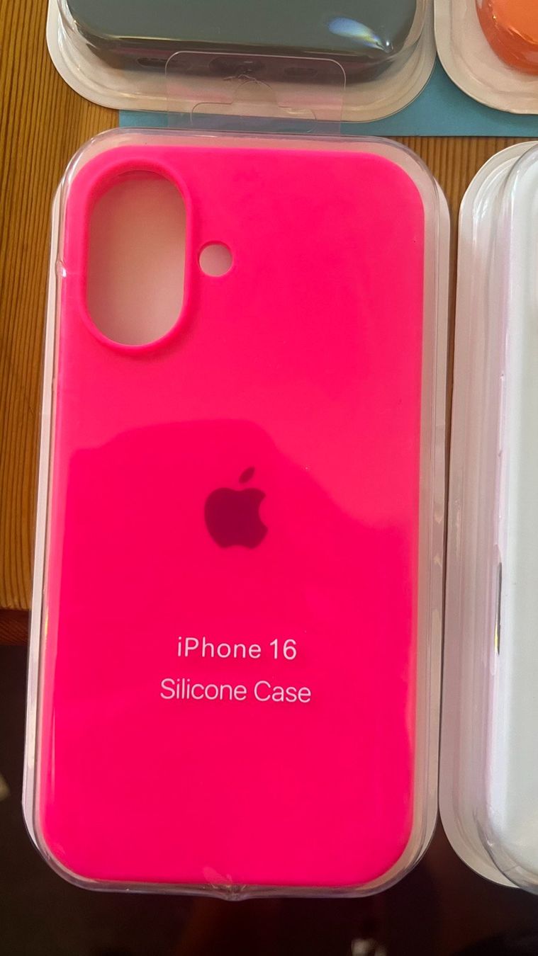 Coques & Protection écran: Coque iPhone 16 Différentes couleurs. Hülle – Neuf avec emballage d'origine à Eysins par pro_7lnq 9