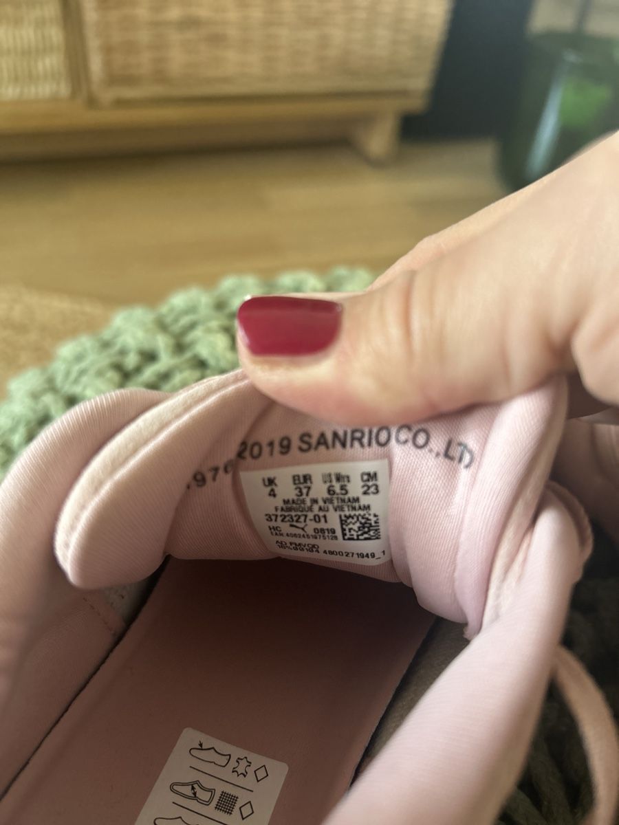 Puma Scarpe da donna: Hello Kitty Sanrio Sneaker/Puma Nova 2 – Nuovo (secondo la descrizione) da Aarberg venduto da lep_qc92 5