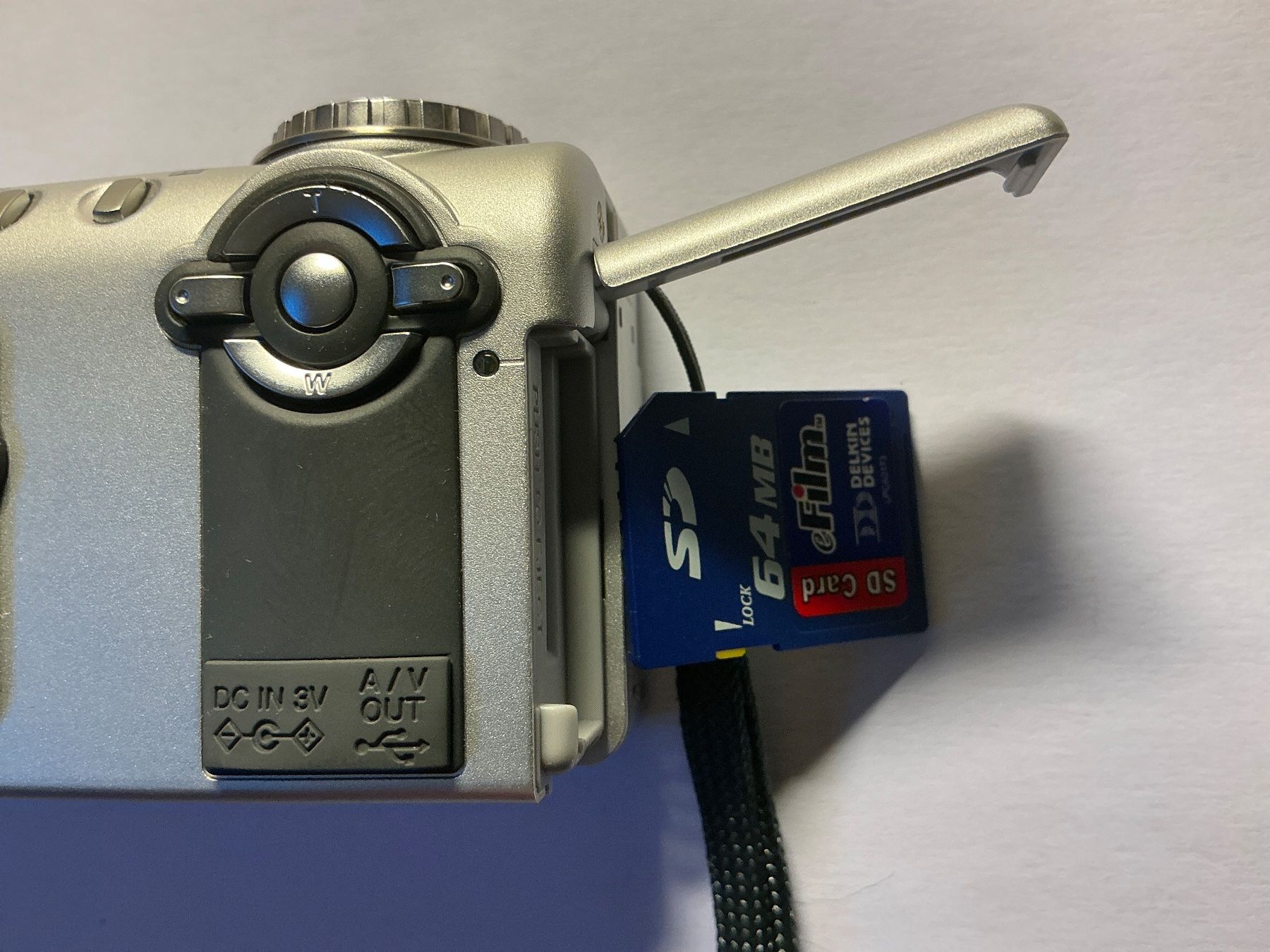 Minolta Kamera: Minolta Dimage F100 – Gebraucht aus Maur von 20hcodracir11 2