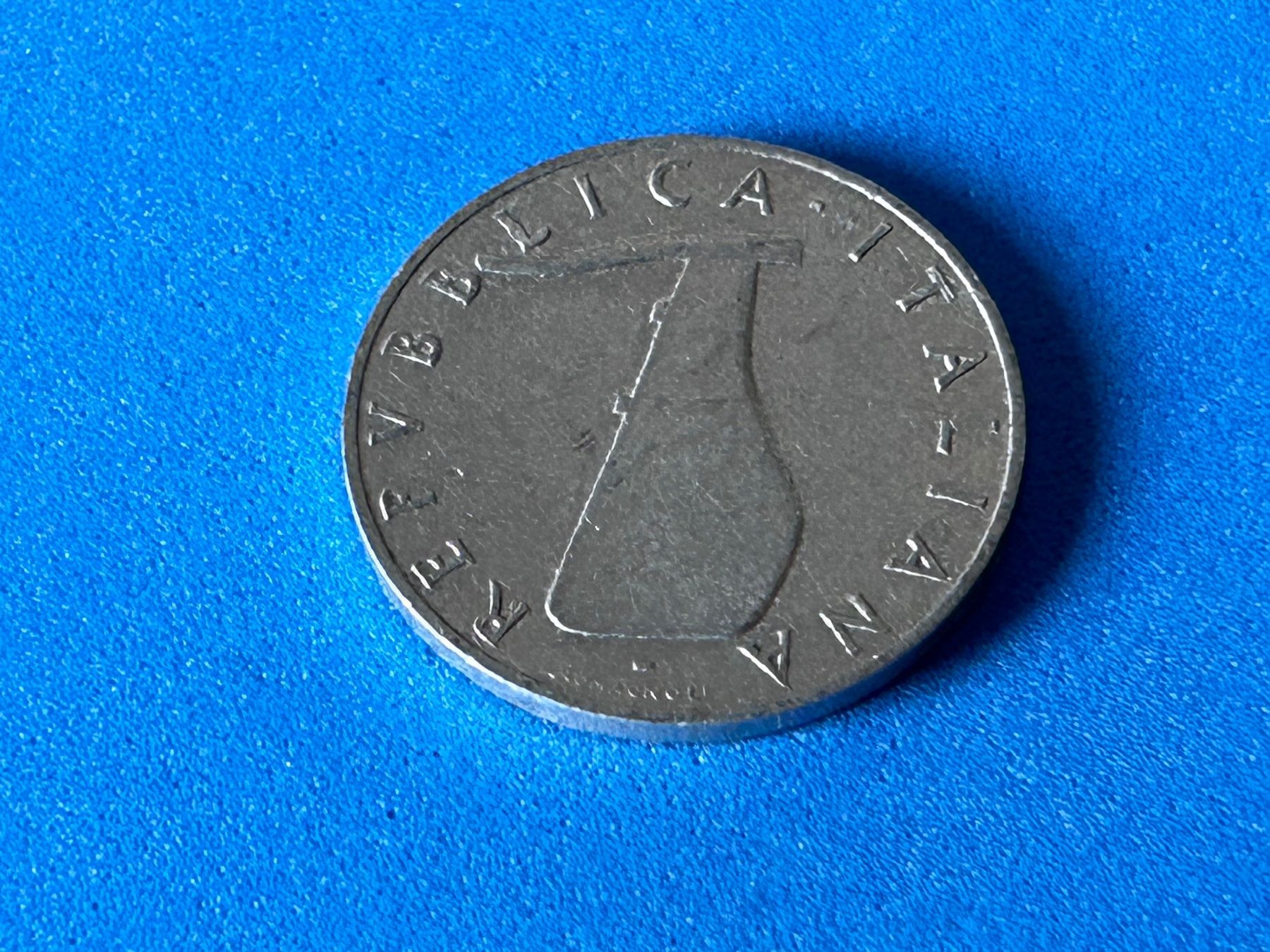Tutti le monete: Italy - 5 Lire 1953 – Usato da Corcelles NE venduto da AJKader 3