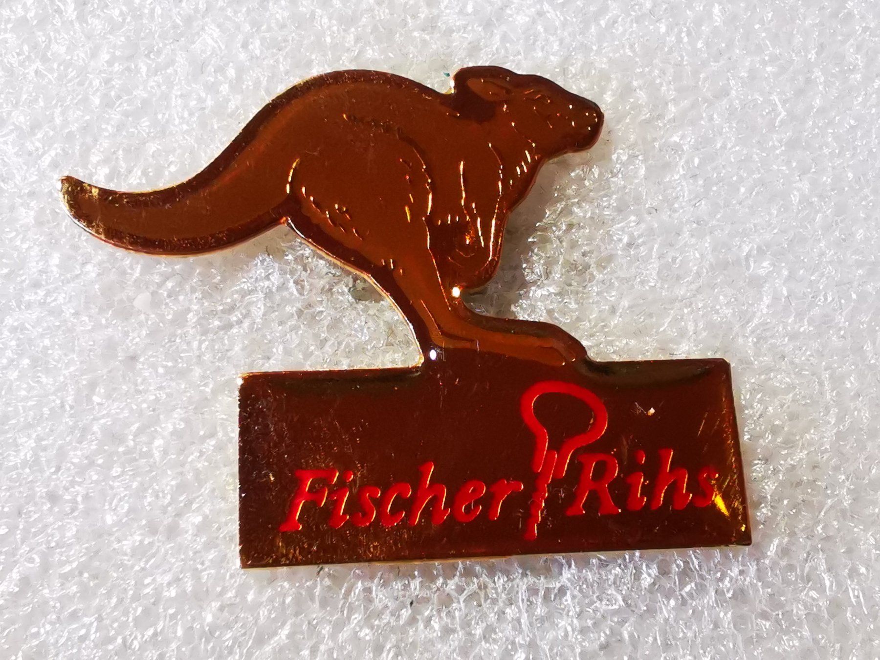 Placchette & Badge: Ansteckpin 157: Fischer Rihs – Usato da Oppligen venduto da Pin-Fall-Shop