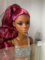 Barbie HCB77 - Signature Looks Puppe