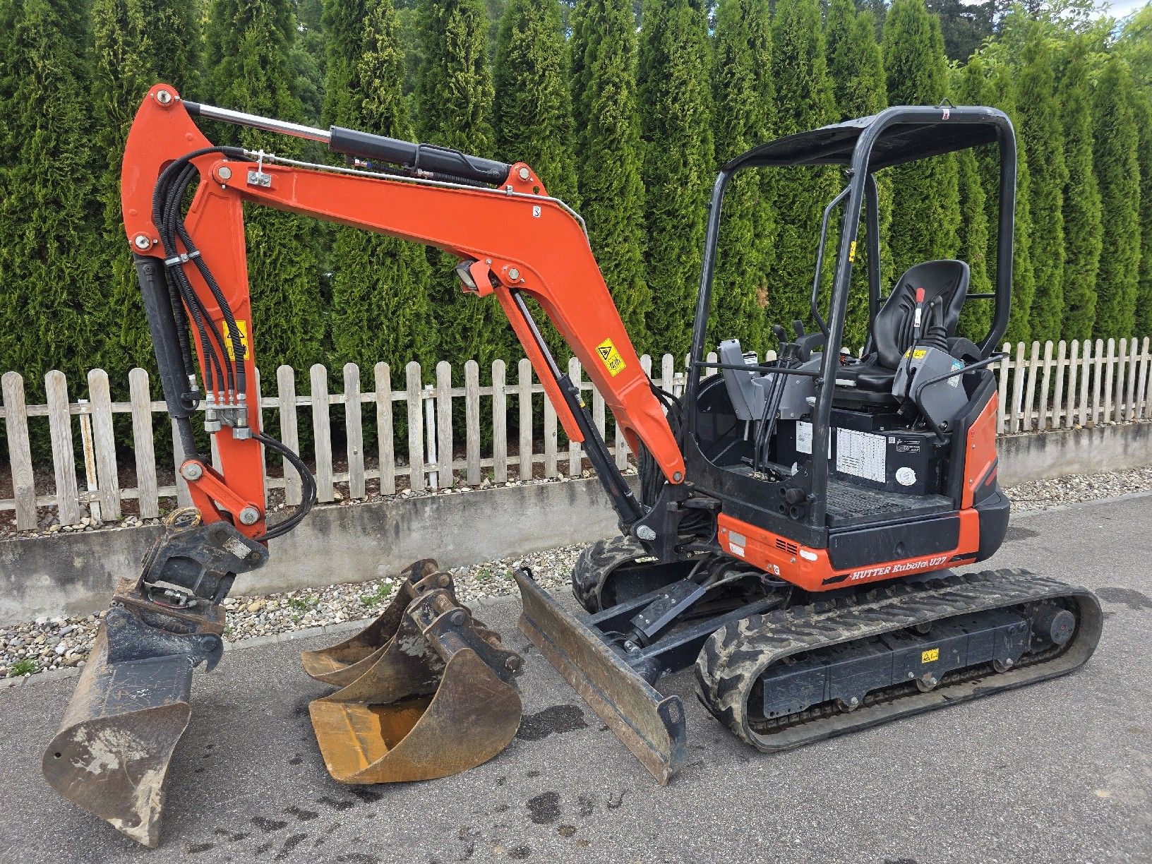 Excavateurs: Bagger Hutter Kubota U27 – D'occasion à Niedergösgen par MHNT