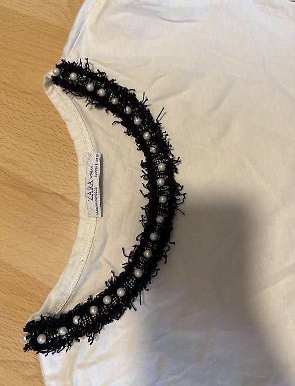 T-Shirts: Zara T Shirt mit Perlenkragen – Gebraucht aus Alchenflüh von selina077 2
