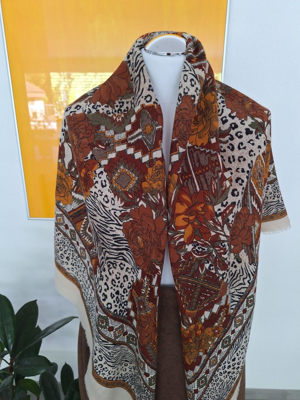 Foulard & Sciarpe: Schultertuch / Stola – Usato da Mühlethal venduto da prackendorf 4