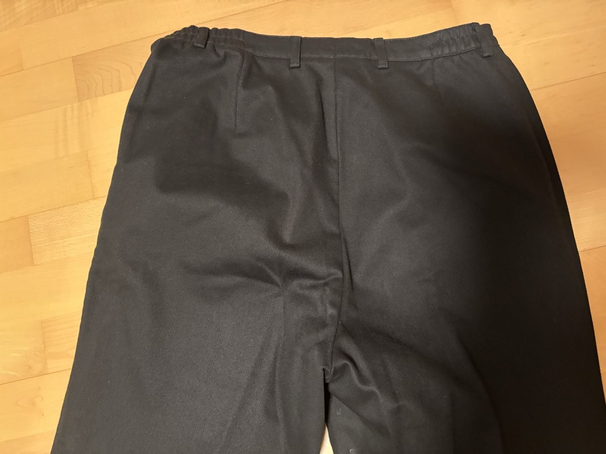 Pantaloni: Schwarze Hose Gr. 42 – Usato da Kesswil venduto da Branca-01 4