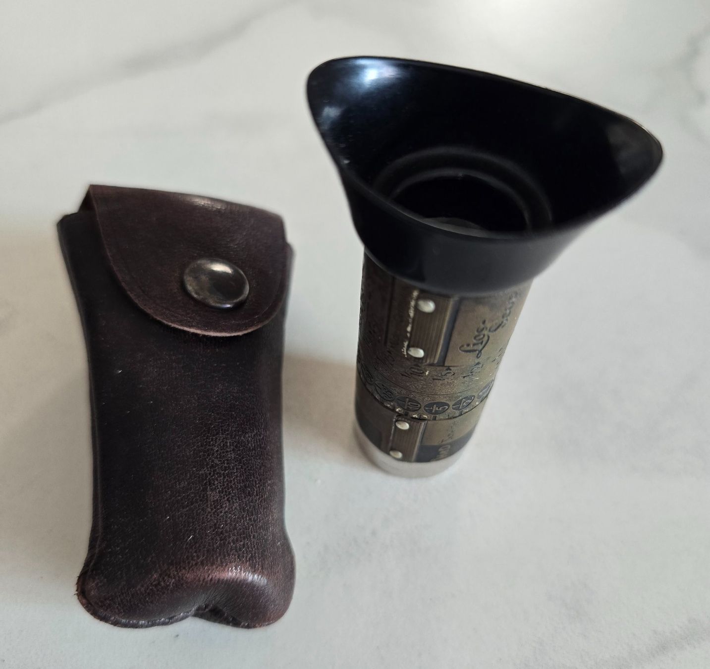 Misurare: Lios-Scop, antiker Belichtungsmesser mit Etui. – Usato da Steinmaur venduto da Pegasus24 2