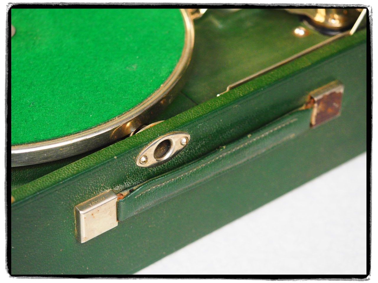 Tourne-disques: PHONOGRAPHE – D'occasion à Lausanne par Leag 7