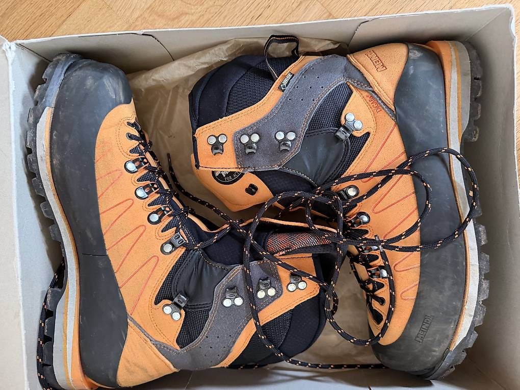 Scarpe da uomo: MEINDL Herren Bergschuh Verte GTX  – Usato da Muhen venduto da bebesonne