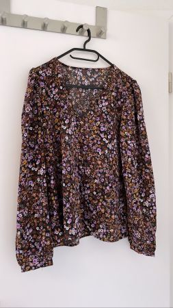 Vero Moda Bluse geblümt Gr. 40