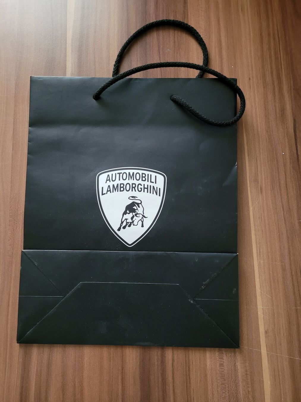 Lamborghini Borse: Lamborghini Tasche – Usato da Beinwil (Freiamt) venduto da Tourigny 1