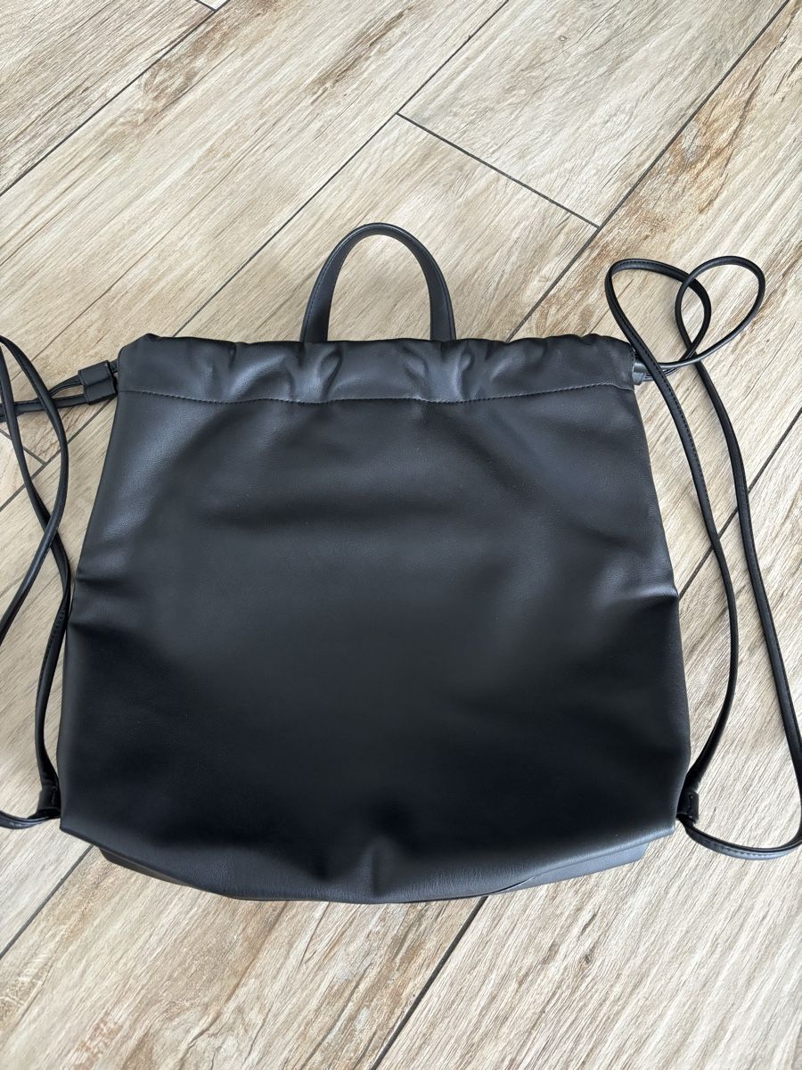 DKNY Zaini: Sac à dos DKNY – Usato da Conthey venduto da deb_29ww 2