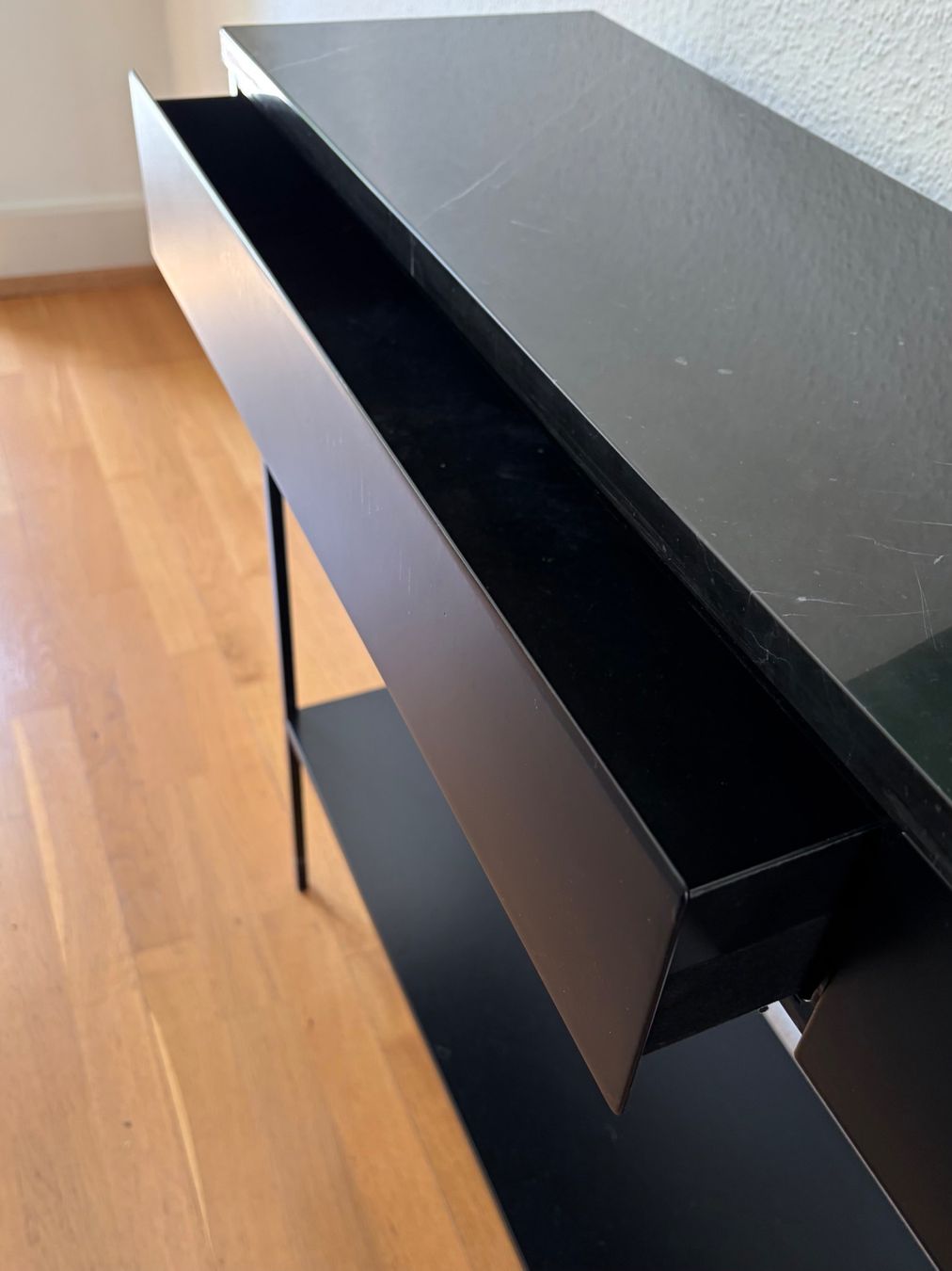 Console: Konsole FÉBÉE Marmor & Metall von AM.PM. – Nuovo (secondo la descrizione) da Basel venduto da ale_fz65 5