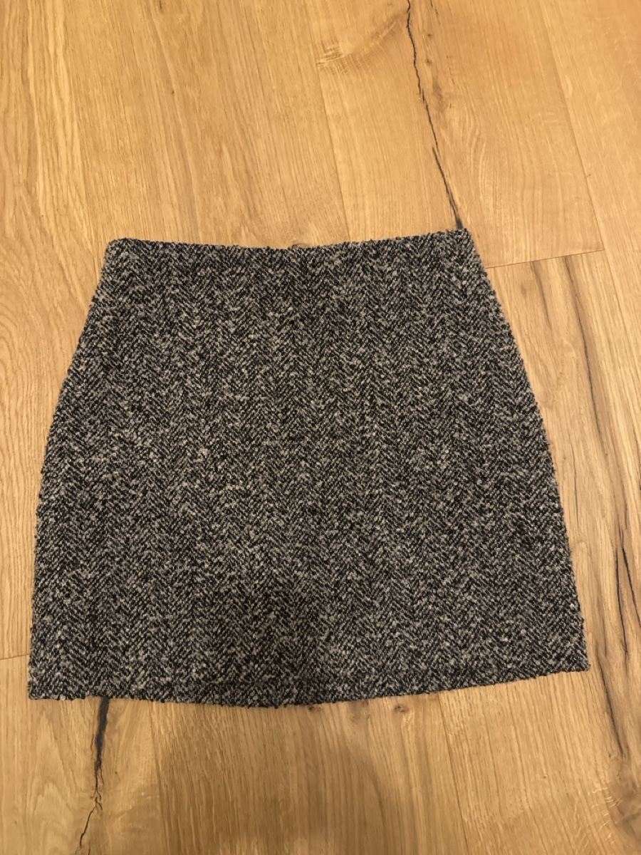 H&M Gonne: H&M Rock Grösse 36 – Nuovo (secondo la descrizione) da Staad SG venduto da ha.al