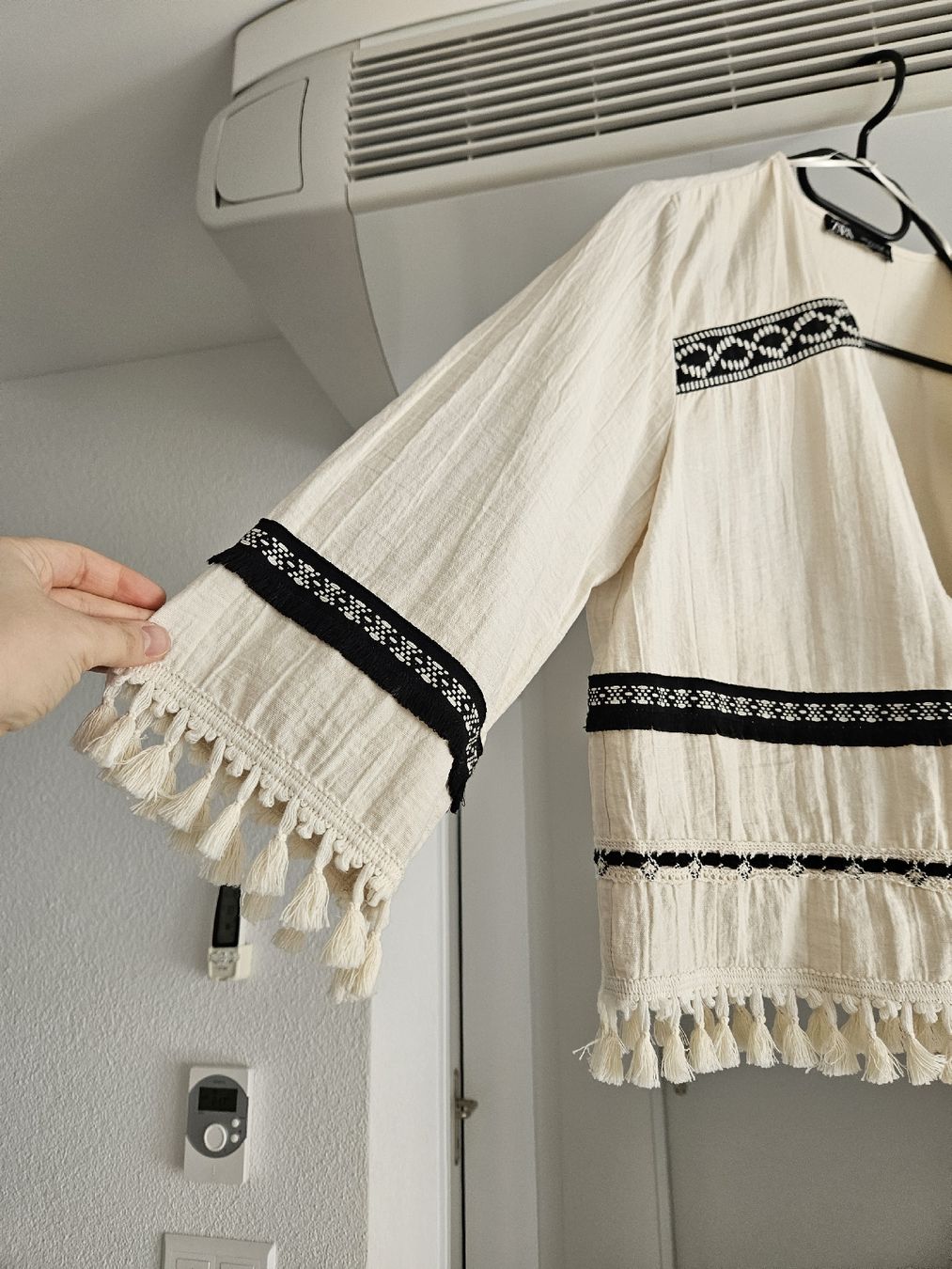 Zara Jacken: Zara Jacke / Bluse – Gebraucht aus Bülach von Recherchieren 7