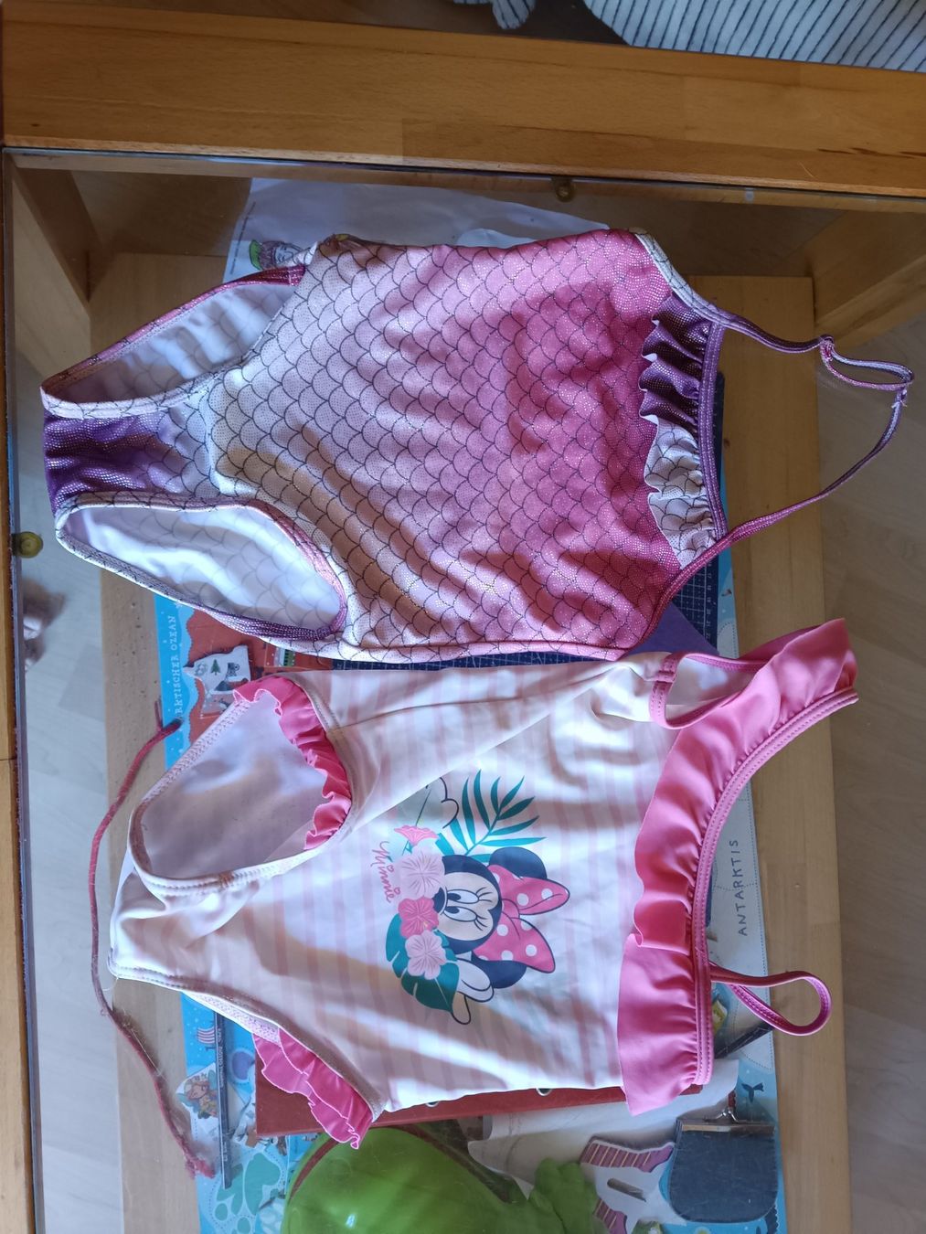 Disney Costumi da bagno: 2 badekleid 92-98  3 jahre – Usato da Mellingen venduto da Diana.z