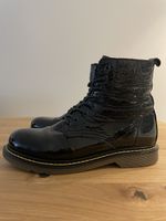 Schicke Winterstiefeletten