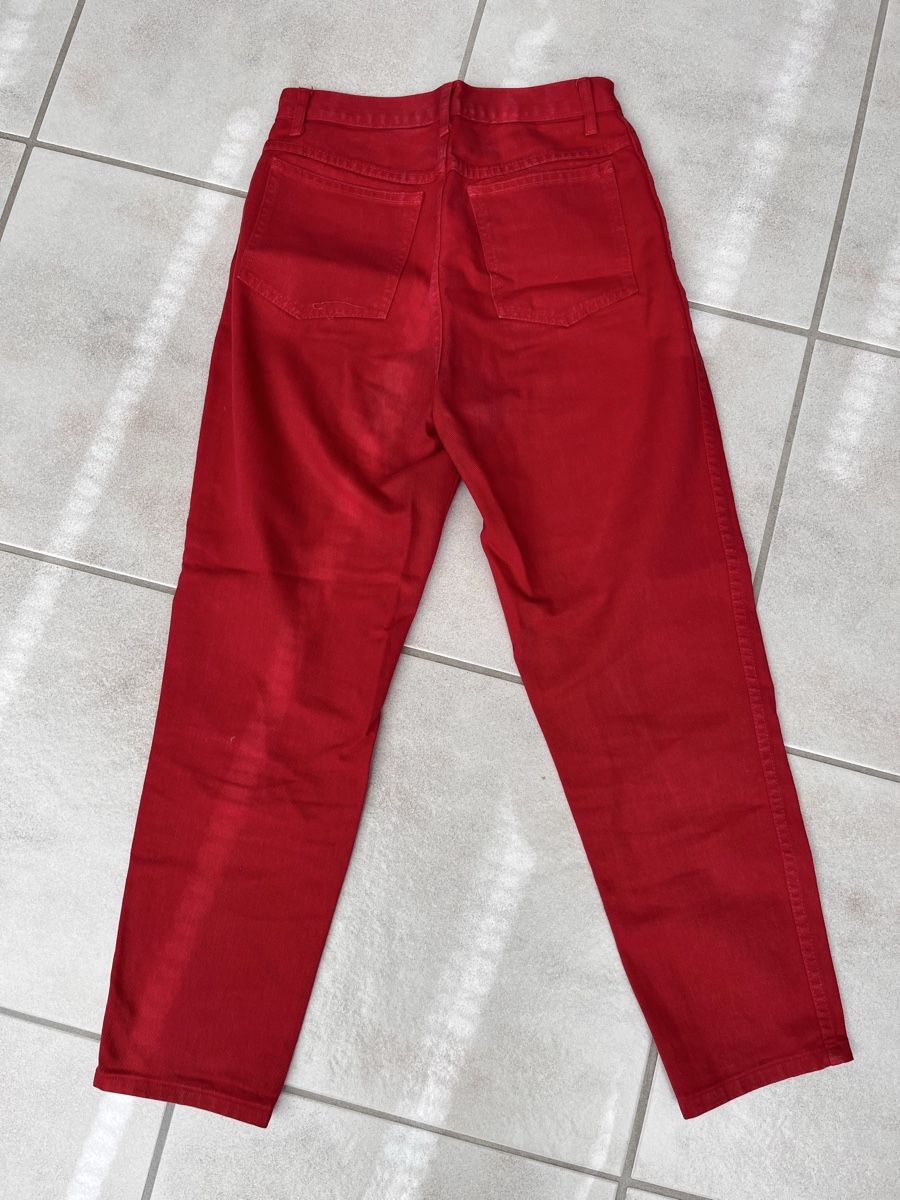 Jeans: rote Vintage-Jeans – D'occasion à Hausen AG par ver_6lgn 1