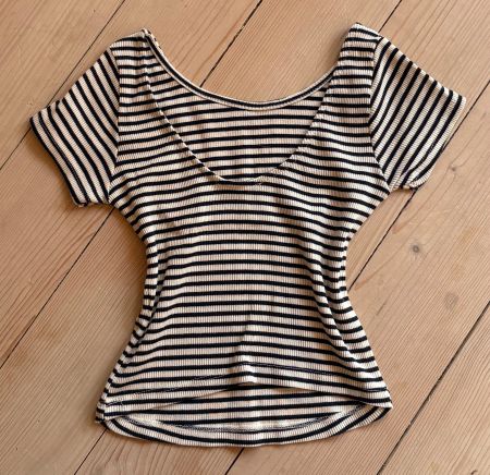 Croptop /Top Sommer kurz,bauchfrei,gestreift,eng, Gr.34