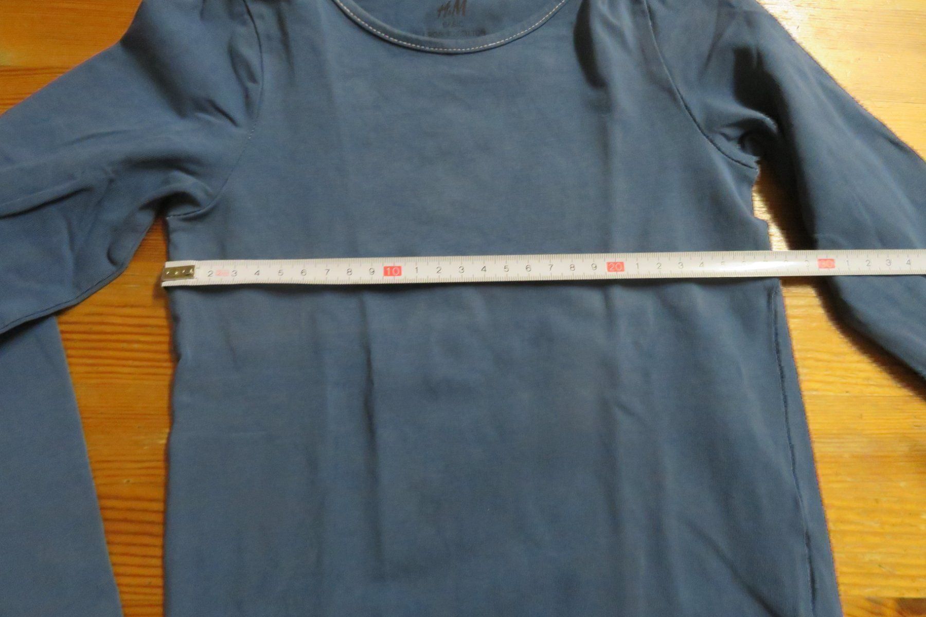 Blouses, T-shirts & Tops: T-Shirt Gr. 110-116 – D'occasion à Steckborn par Bibendum02 3