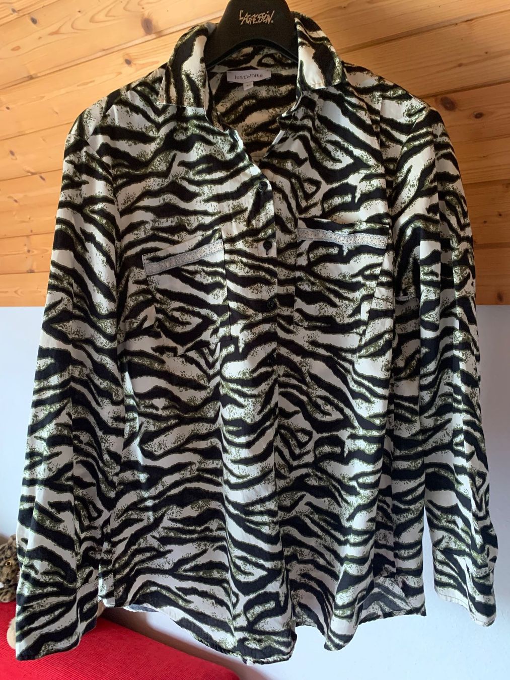 Camicette: Hemdbluse Zebraprint, justWhite, Gr. 42 – Usato da Wiesendangen venduto da Babalegi