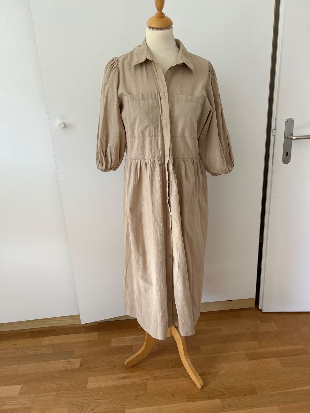 Vestiti: Cotton Midi Kleid Gr.S – Usato da Feuerthalen venduto da Anna_Swift 1