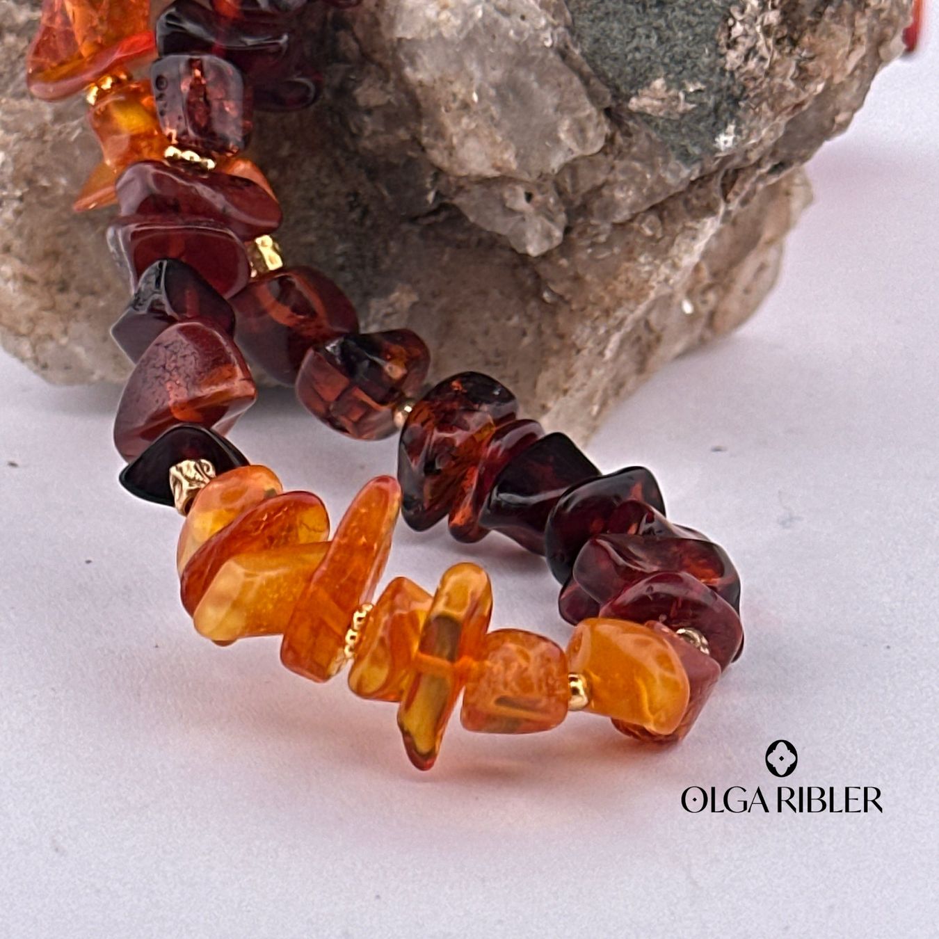 Olga Ribler Catenine: Bernstein Unikate Collier by Olga Ribler – Nuovo (secondo la descrizione) da Luzern venduto da Schmuckoutlet 2