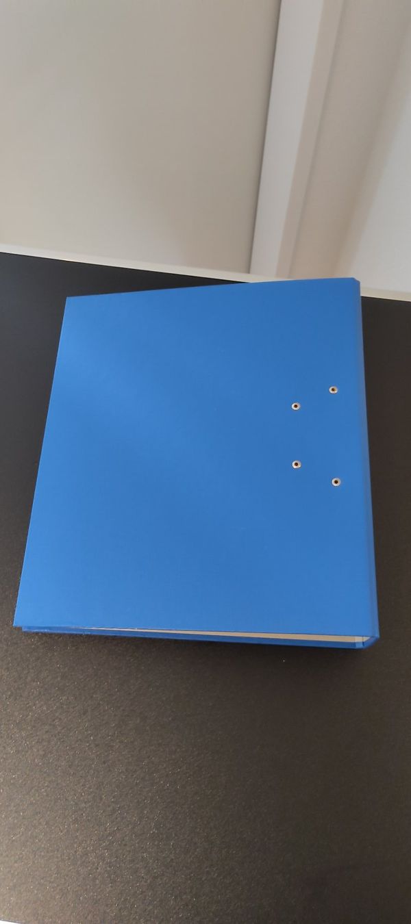 Ordner: Ordner A4 Blau 75mm Breit mit Transparenthülle – Gebraucht aus Felben-Wellhausen von AWDienstleistungen 2